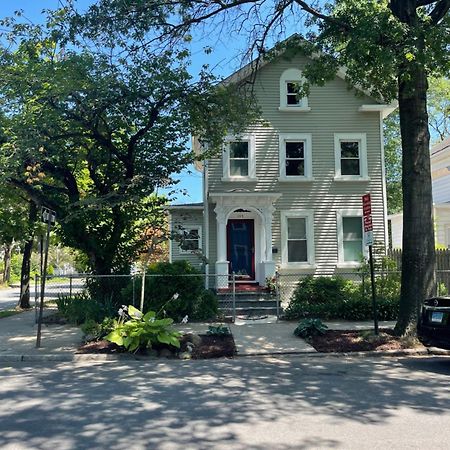 Historic Peaceful Apartment New Haven Buitenkant foto