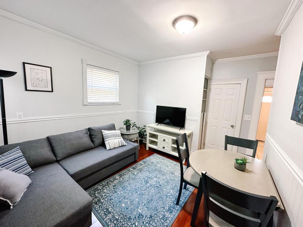 Historic Peaceful Apartment New Haven Buitenkant foto